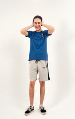 REGULAR FITTED PANALED SHORTS WITH ZIP POCKET